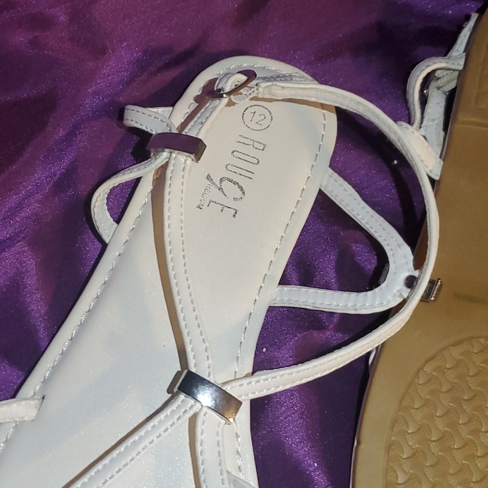 White Rouge sandals - Picture 4 of 5